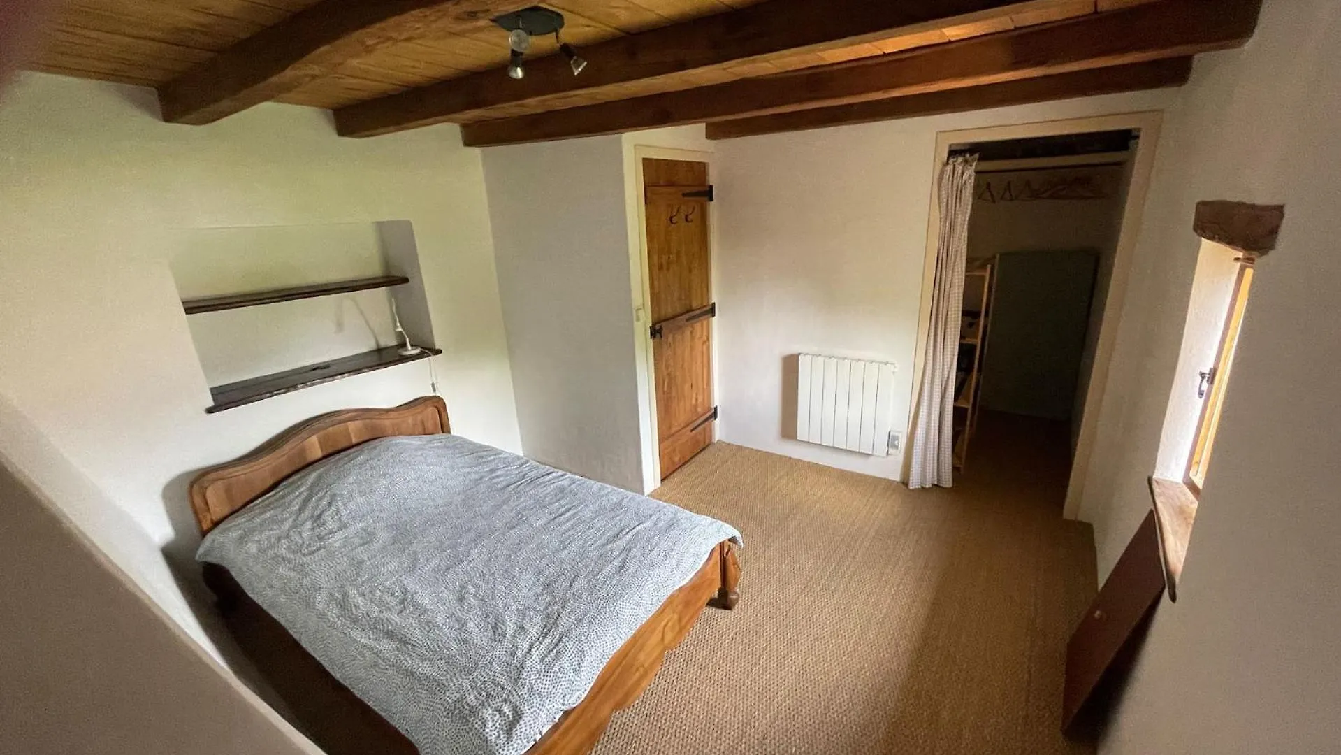 Gite, Close To Hautecombe Abbey, Lac Du Bourget Grumeau 0*,  France