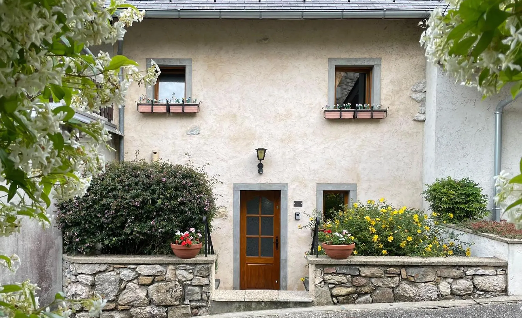 Gite, Close To Hautecombe Abbey, Lac Du Bourget Grumeau